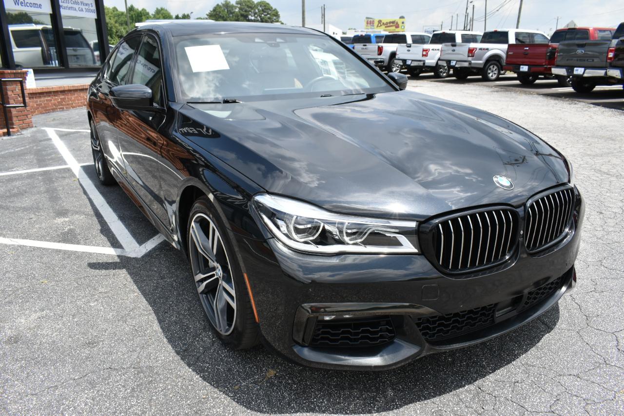 BMW 7-Series 750i 2019
