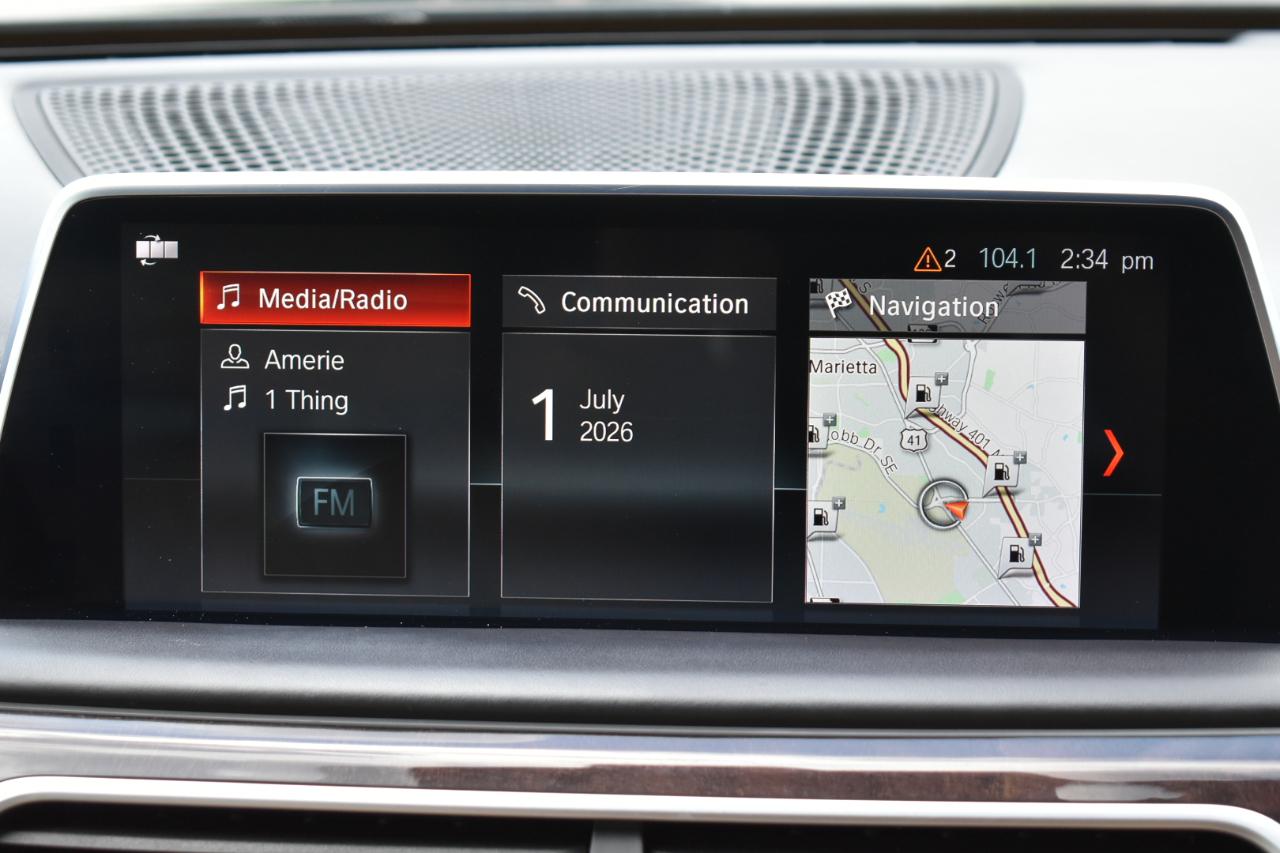 BMW 7-Series 750i 2019