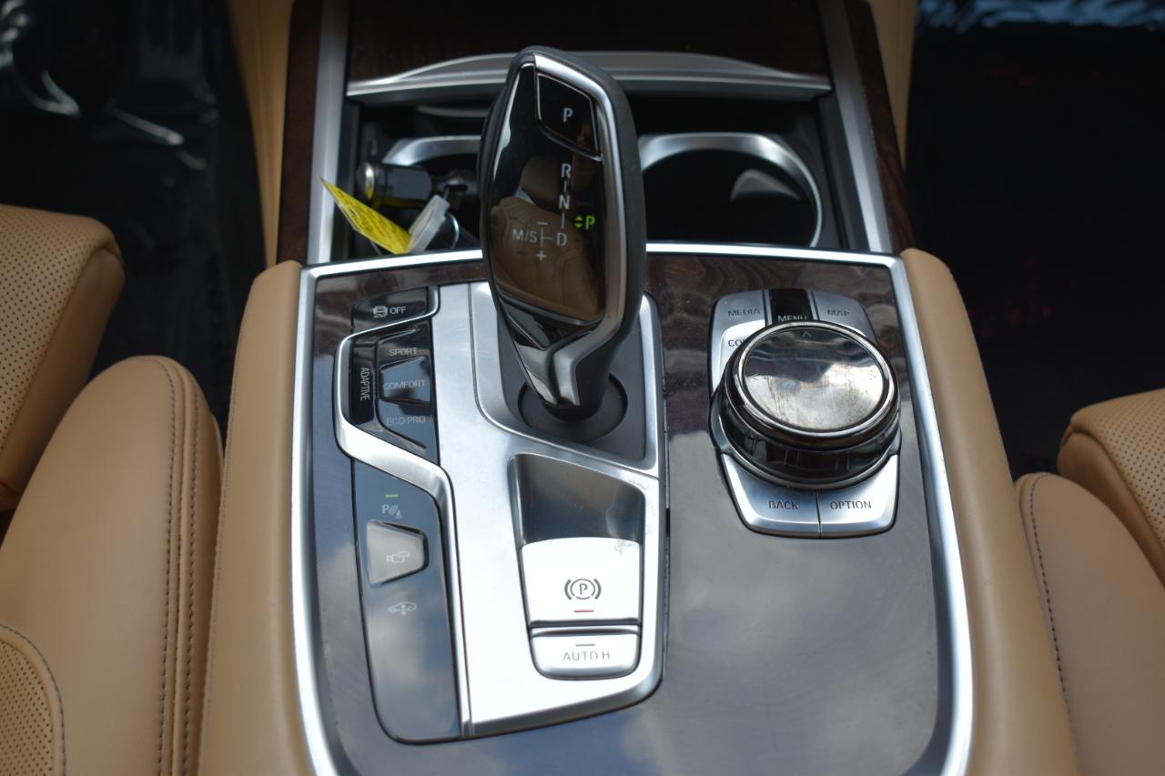 BMW 7-Series 750i 2019