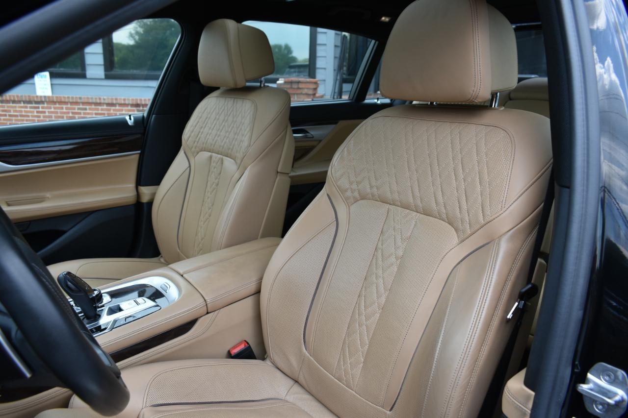 BMW 7-Series 750i 2019