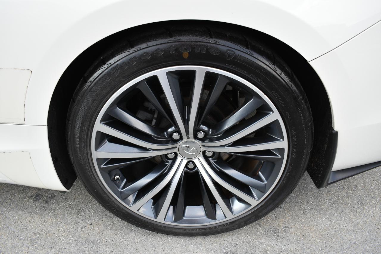 Infiniti Q60 3.0t LUXE RWD 2018