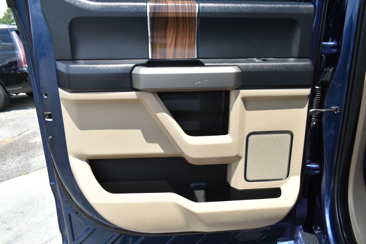 Ford F-150 Lariat SuperCrew 5.5-ft. Bed 4WD 2016