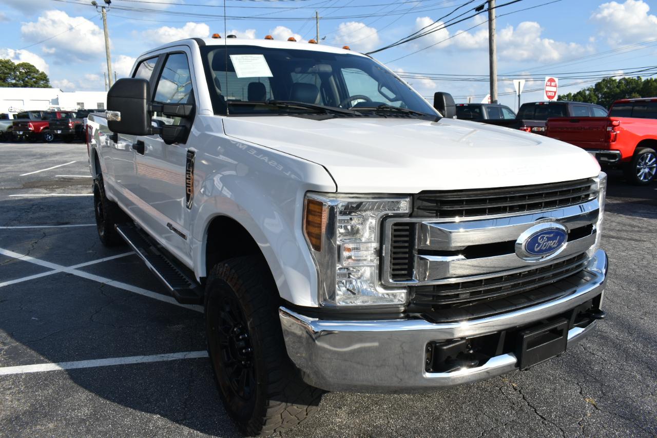 Ford F-250 SD XL Crew Cab 4WD 2019