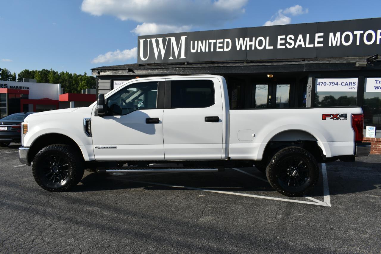 Ford F-250 SD XL Crew Cab 4WD 2019