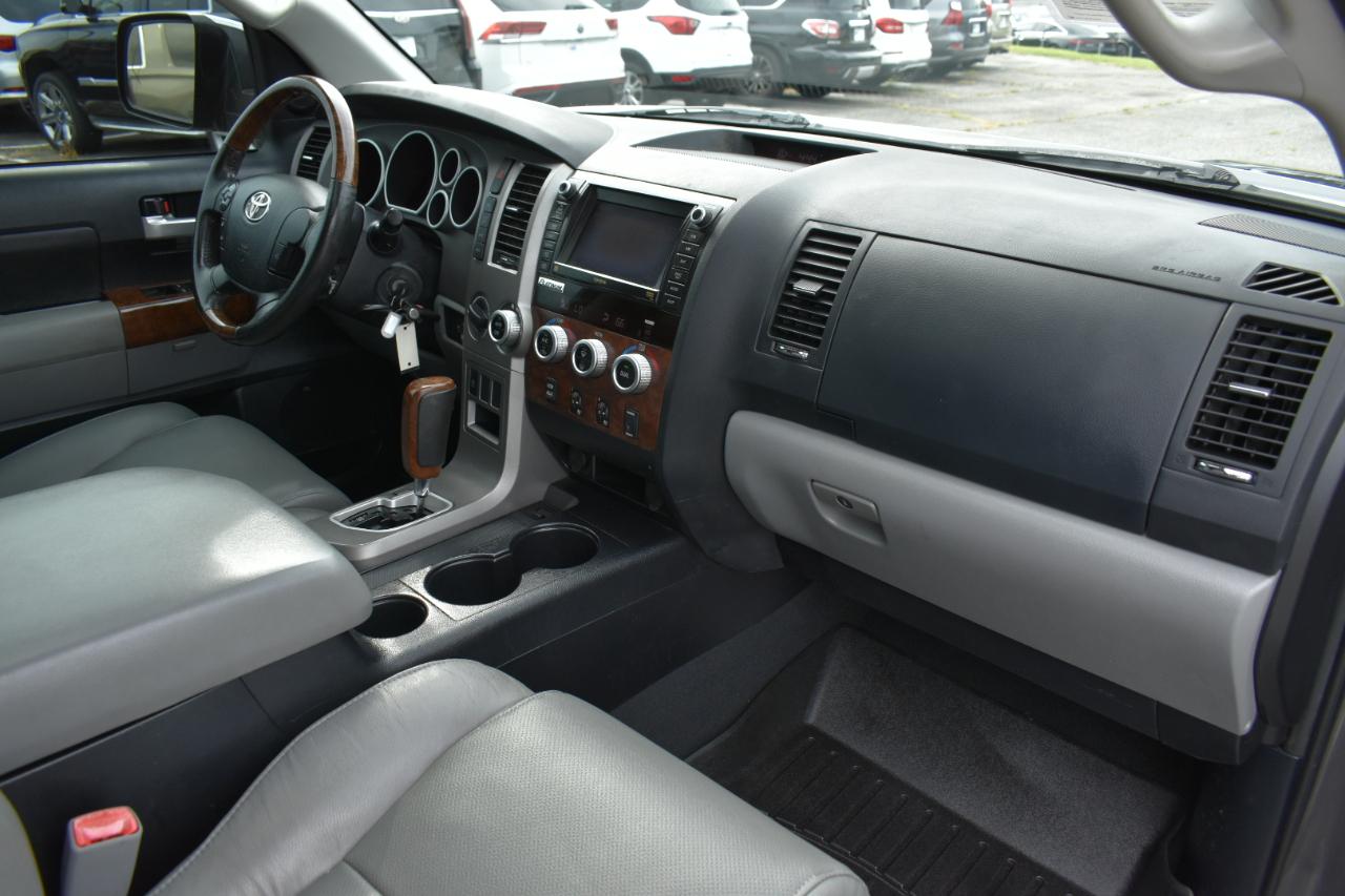Toyota Tundra Platinum CrewMax 5.7L FFV 4WD 2012