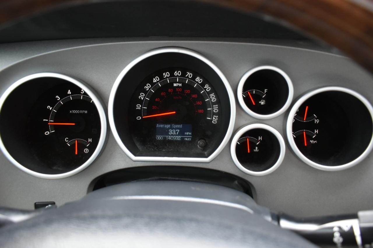 Toyota Tundra Platinum CrewMax 5.7L FFV 4WD 2012