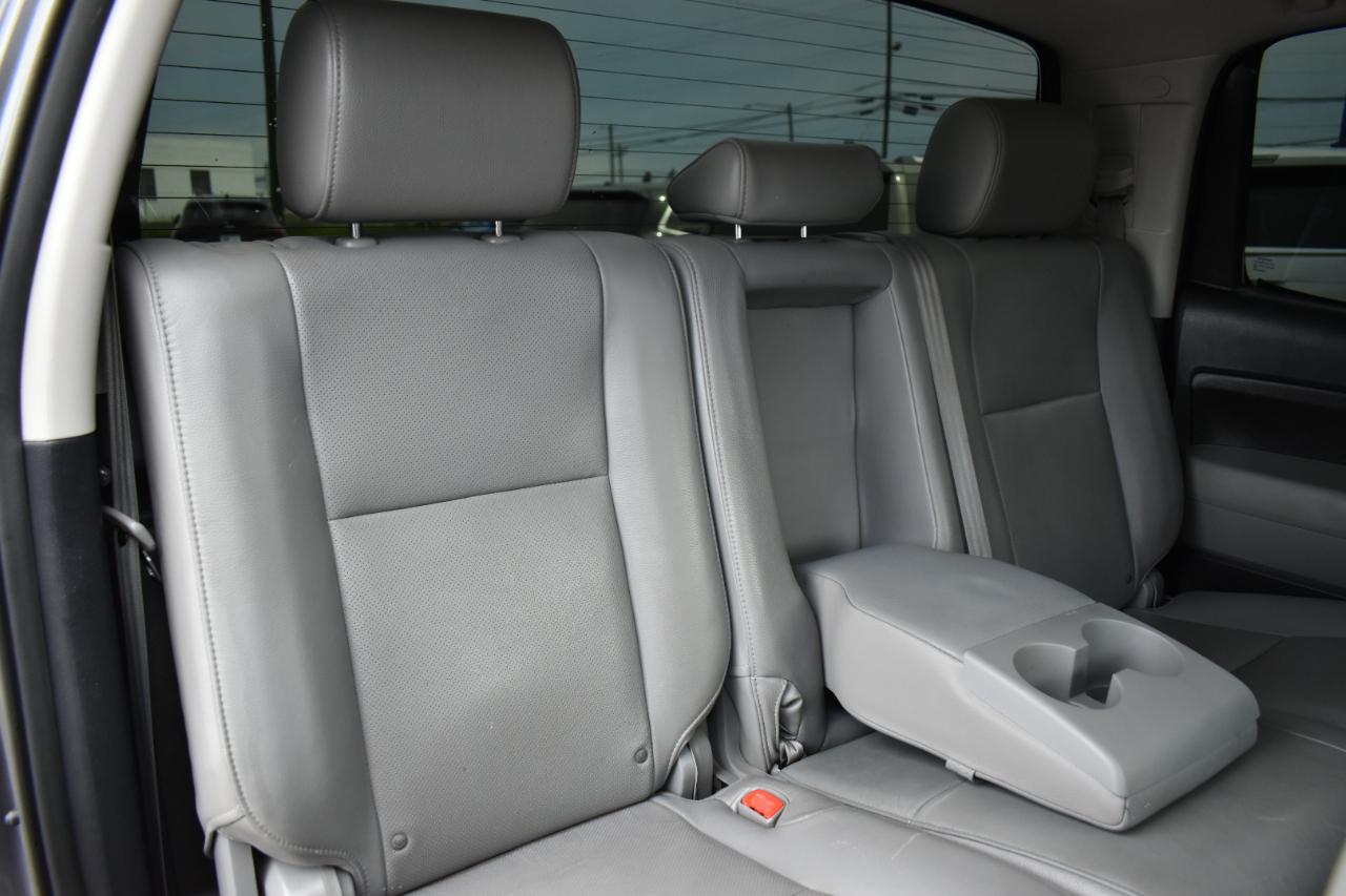 Toyota Tundra Platinum CrewMax 5.7L FFV 4WD 2012