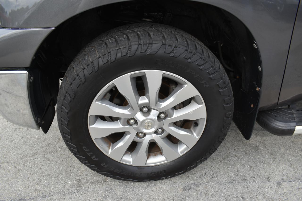 Toyota Tundra Platinum CrewMax 5.7L FFV 4WD 2012
