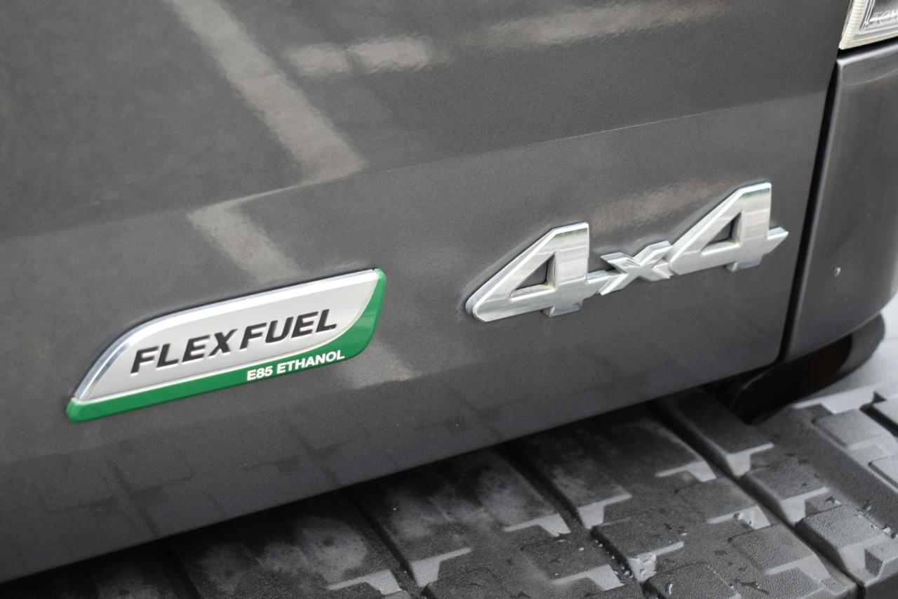 Toyota Tundra Platinum CrewMax 5.7L FFV 4WD 2012