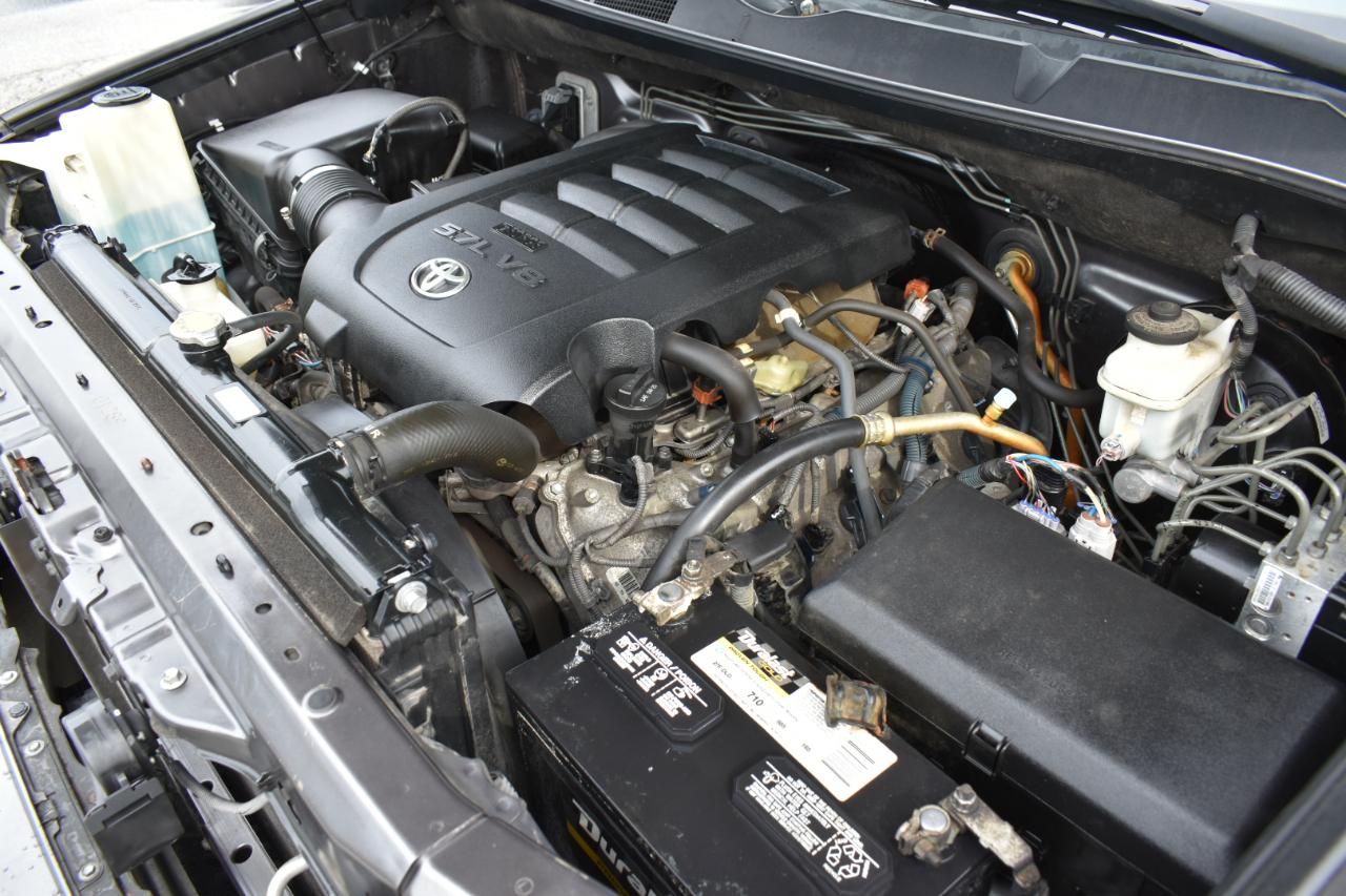 Toyota Tundra Platinum CrewMax 5.7L FFV 4WD 2012
