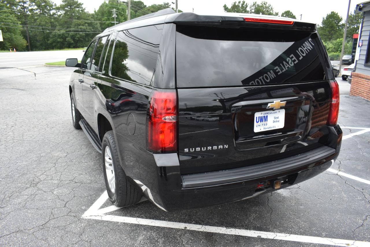 Chevrolet Suburban LT 4WD 2019