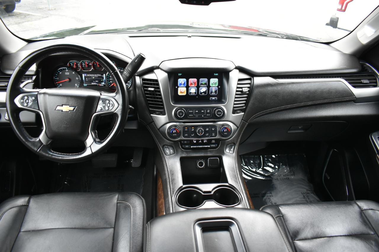 Chevrolet Suburban LT 4WD 2019