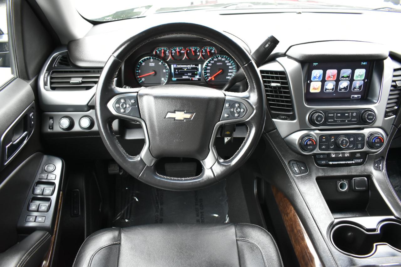 Chevrolet Suburban LT 4WD 2019