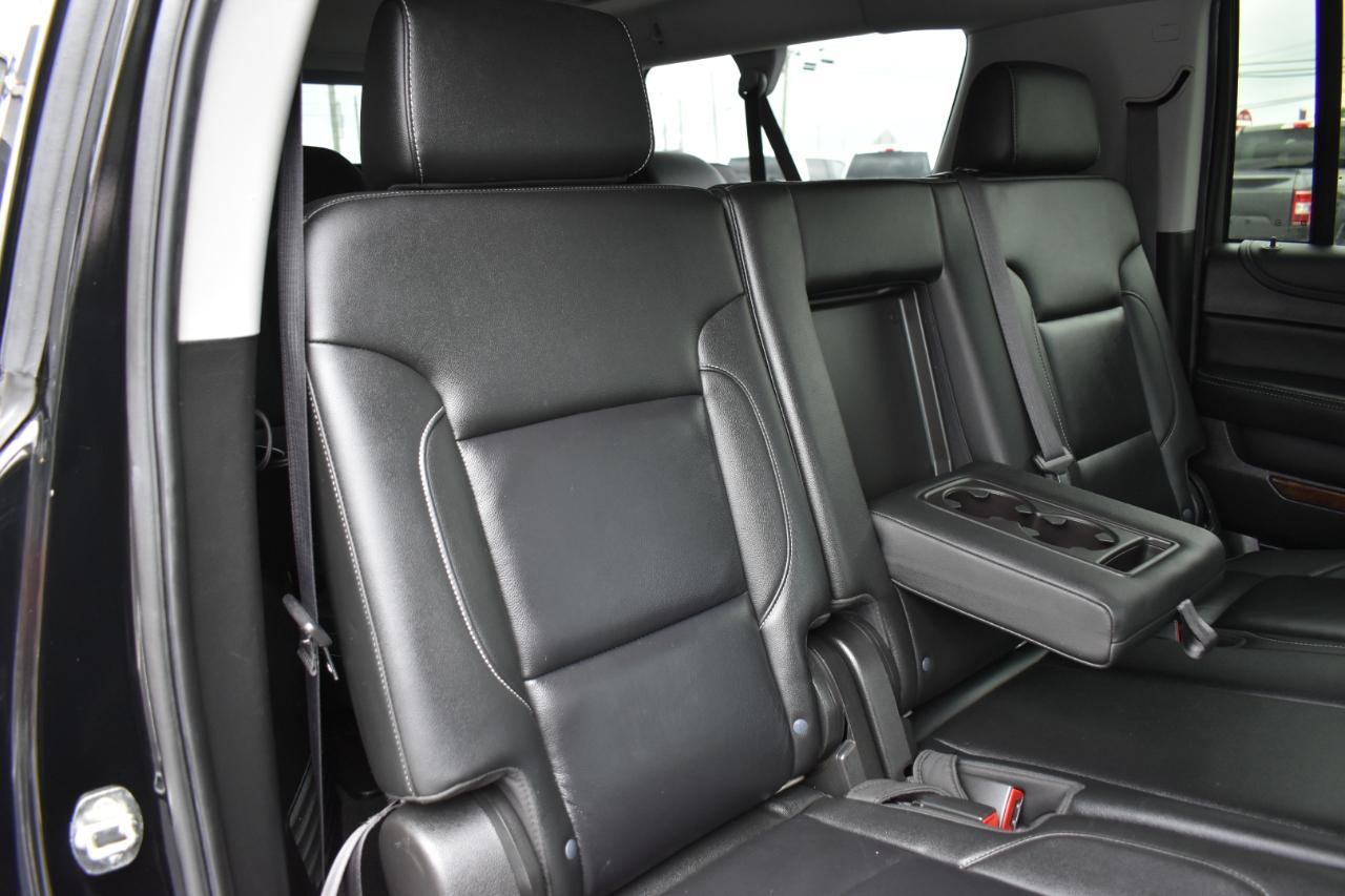 Chevrolet Suburban LT 4WD 2019
