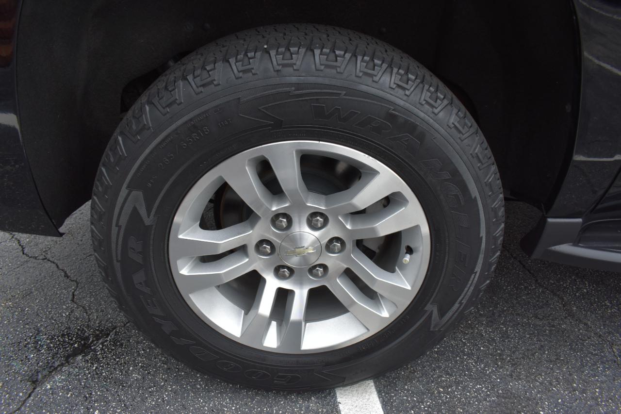 Chevrolet Suburban LT 4WD 2019