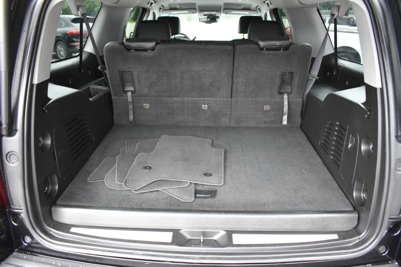 Chevrolet Suburban LT 4WD 2019