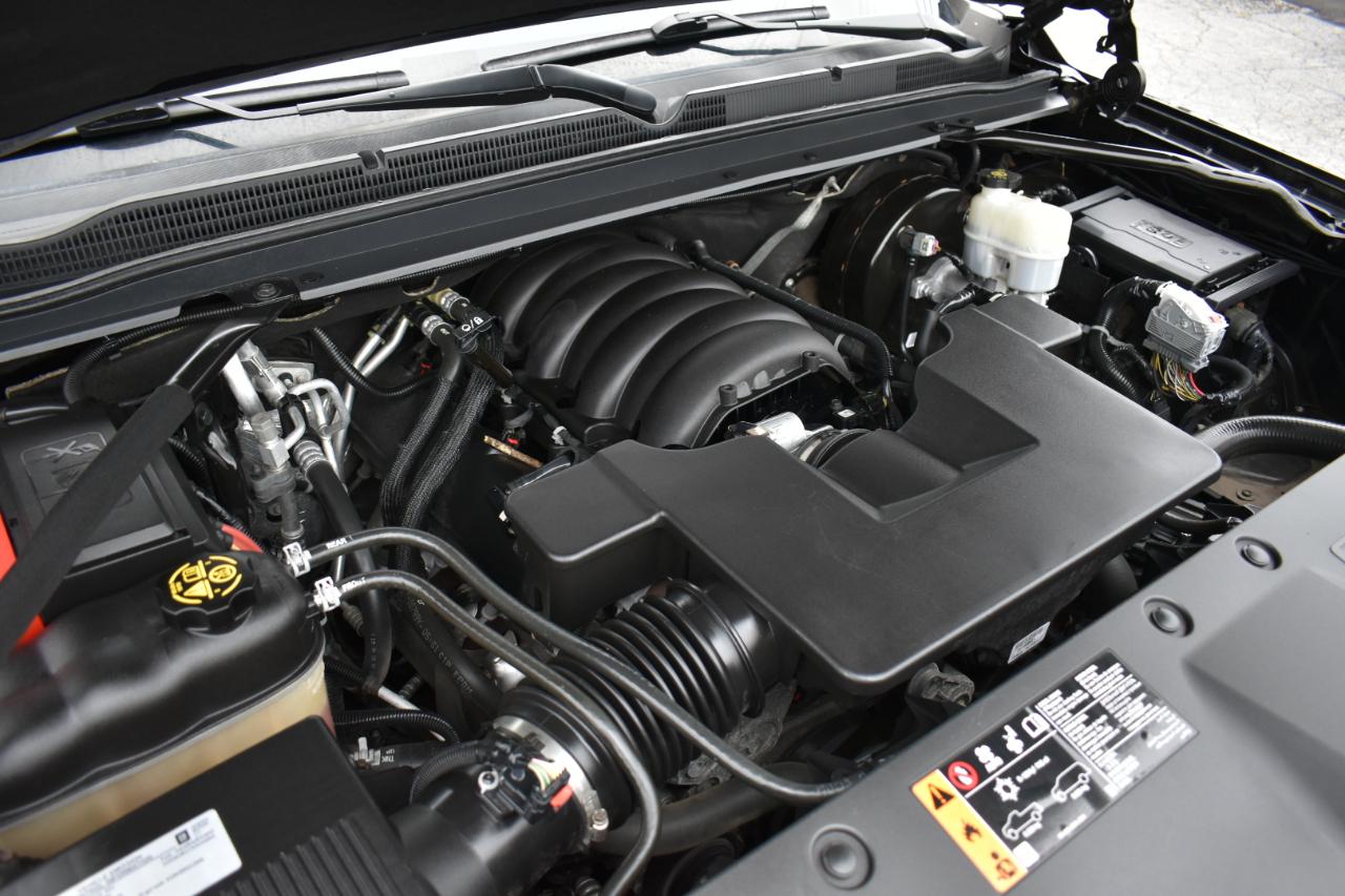 Chevrolet Suburban LT 4WD 2019