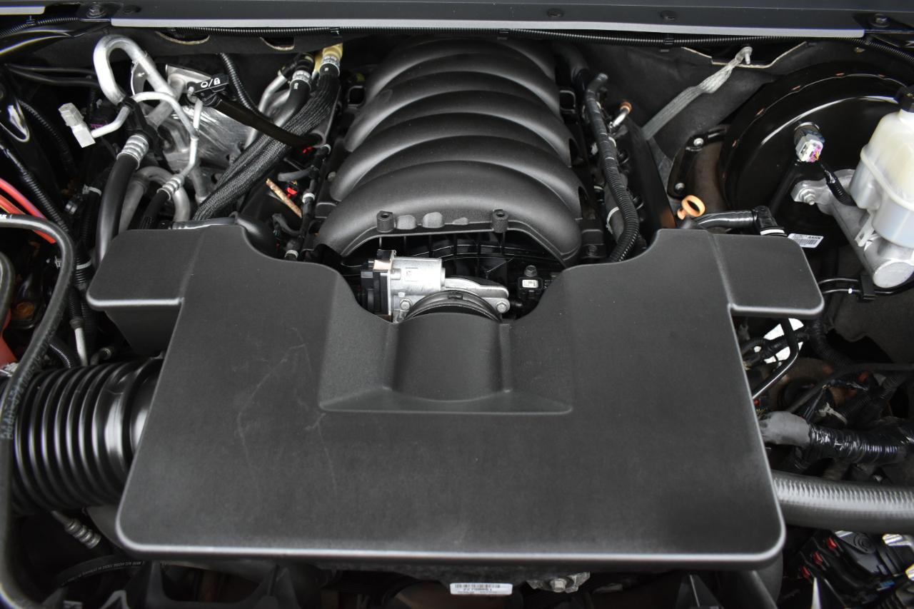 Chevrolet Suburban LT 4WD 2019