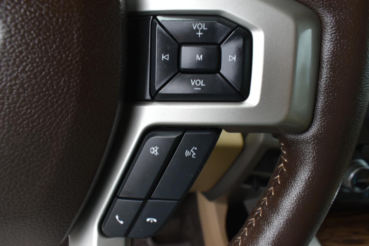 Ford F-150 Lariat SuperCrew Short Bed 4WD 2018