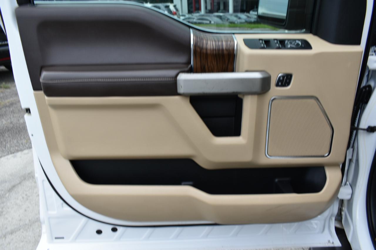 Ford F-150 Lariat SuperCrew Short Bed 4WD 2018