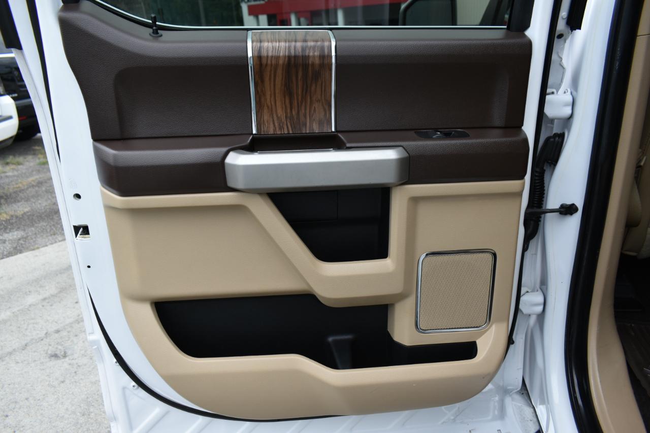 Ford F-150 Lariat SuperCrew Short Bed 4WD 2018