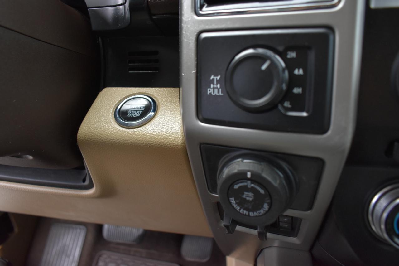 Ford F-150 Lariat SuperCrew Short Bed 4WD 2018