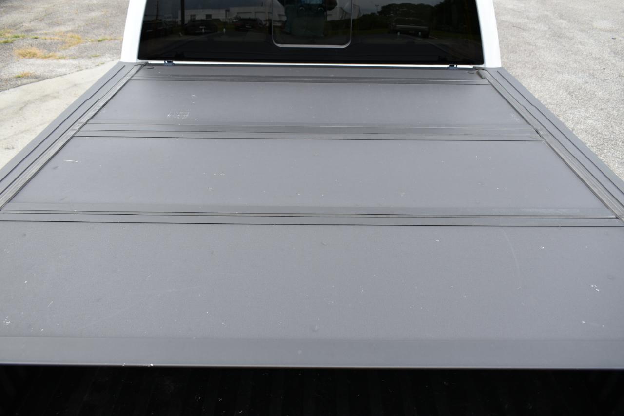Ford F-150 Lariat SuperCrew Short Bed 4WD 2018