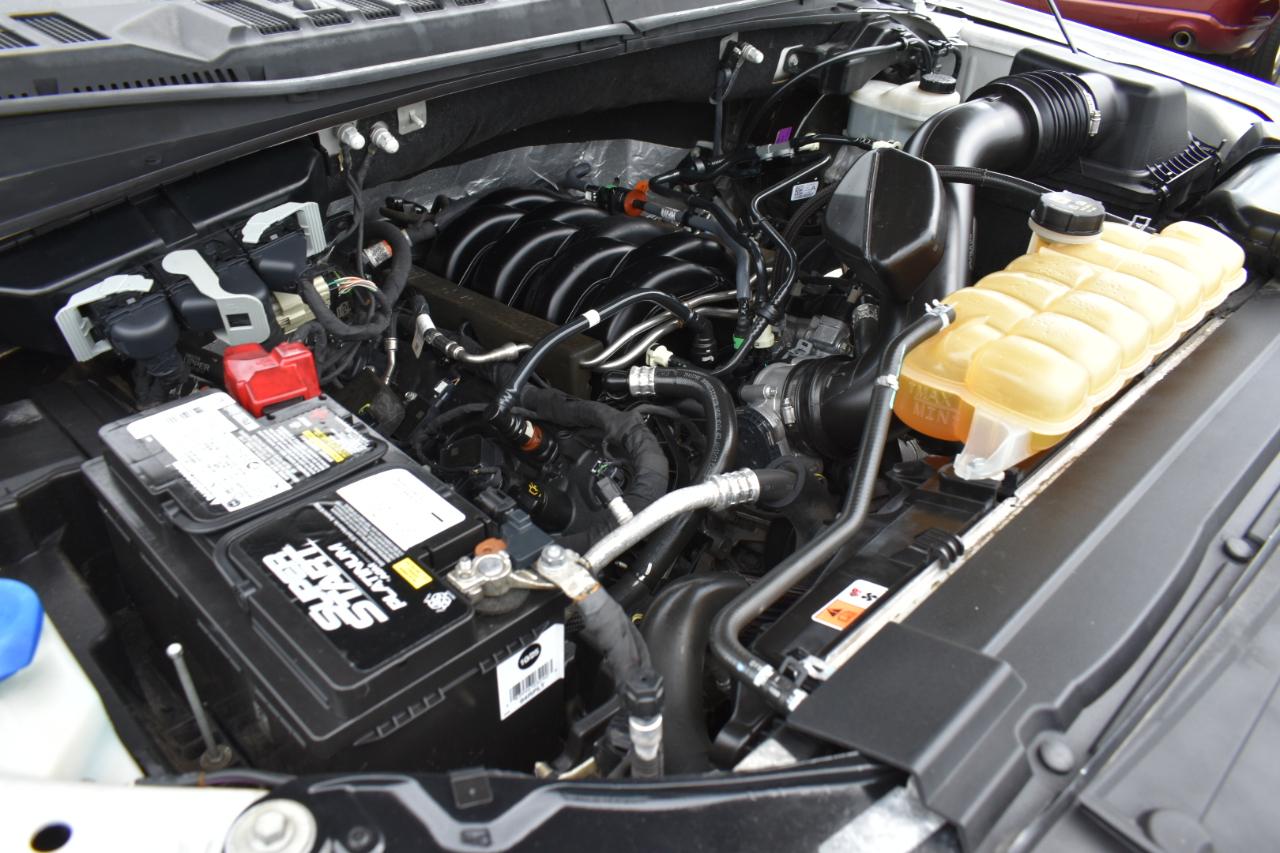 Ford F-150 Lariat SuperCrew Short Bed 4WD 2018