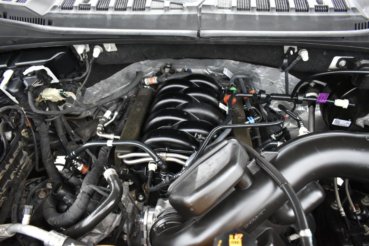 Ford F-150 Lariat SuperCrew Short Bed 4WD 2018