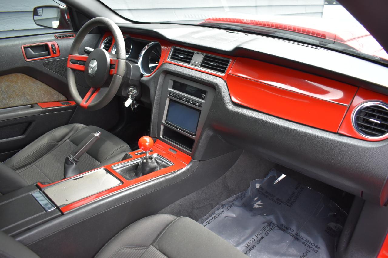 Ford Mustang GT Coupe 2011