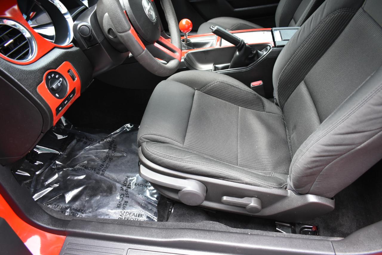 Ford Mustang GT Coupe 2011