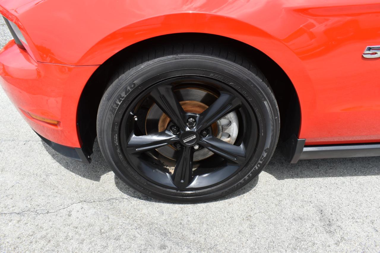 Ford Mustang GT Coupe 2011