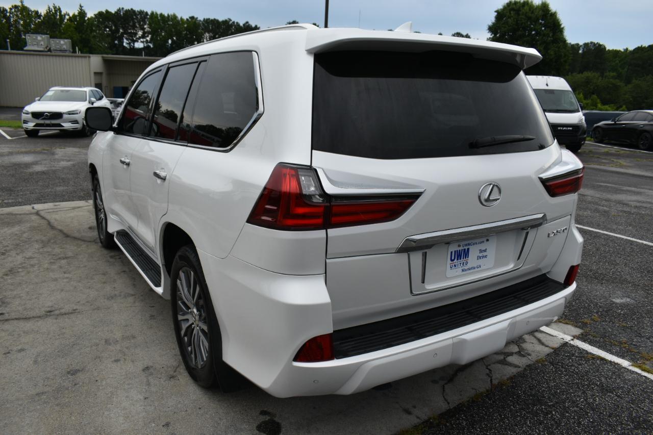 Lexus LX 570 Two-Row 2019