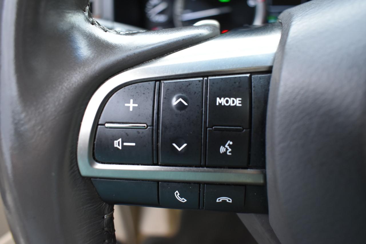 Lexus LX 570 Two-Row 2019