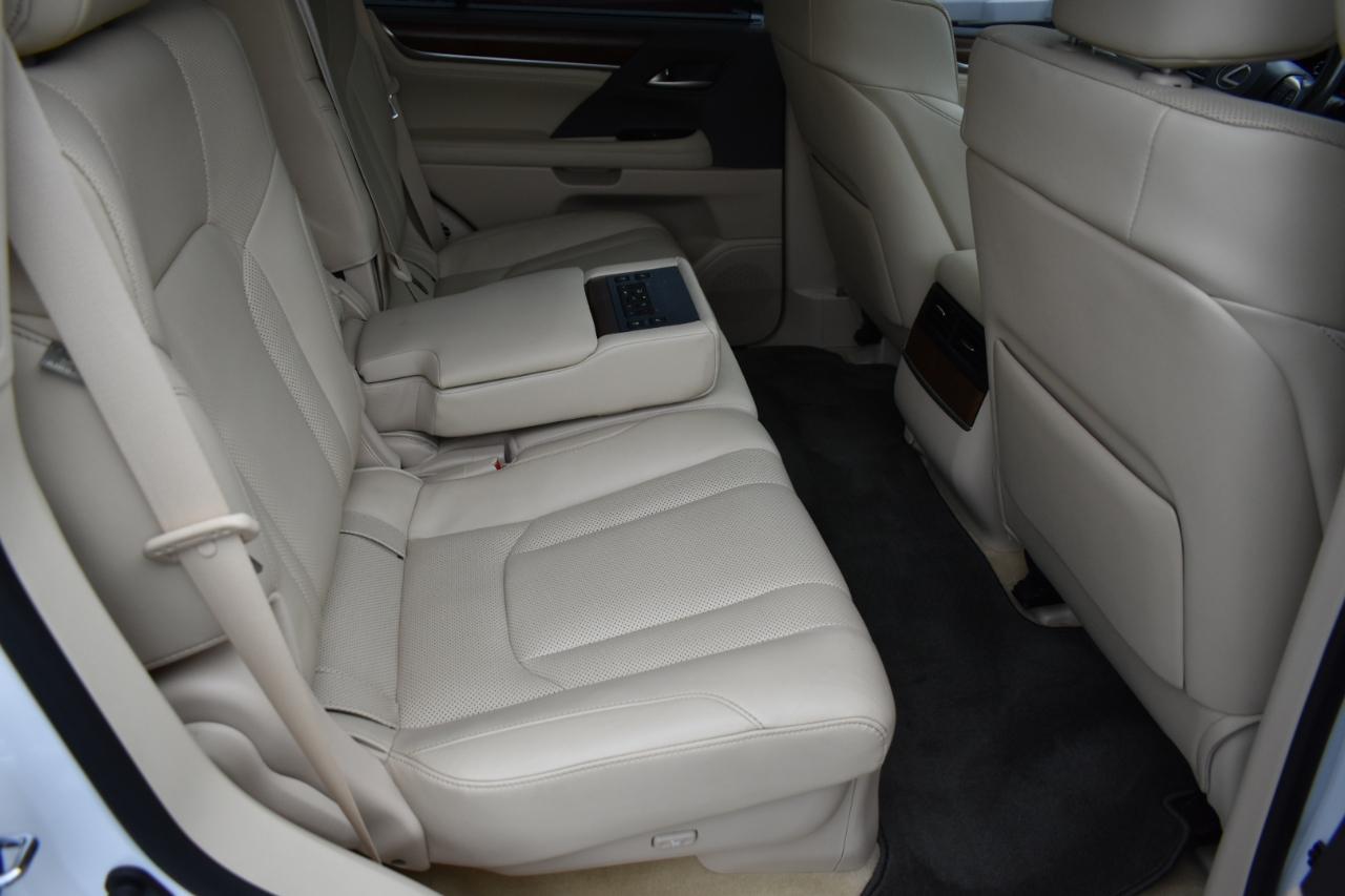 Lexus LX 570 Two-Row 2019
