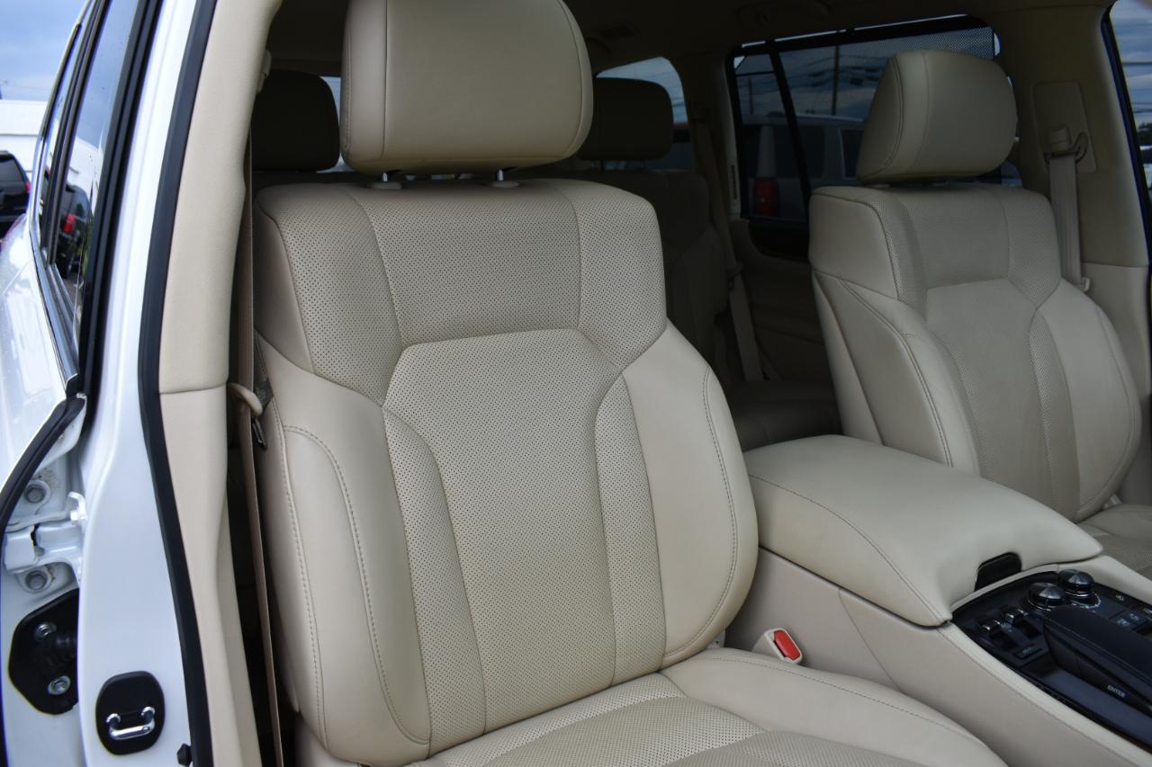 Lexus LX 570 Two-Row 2019