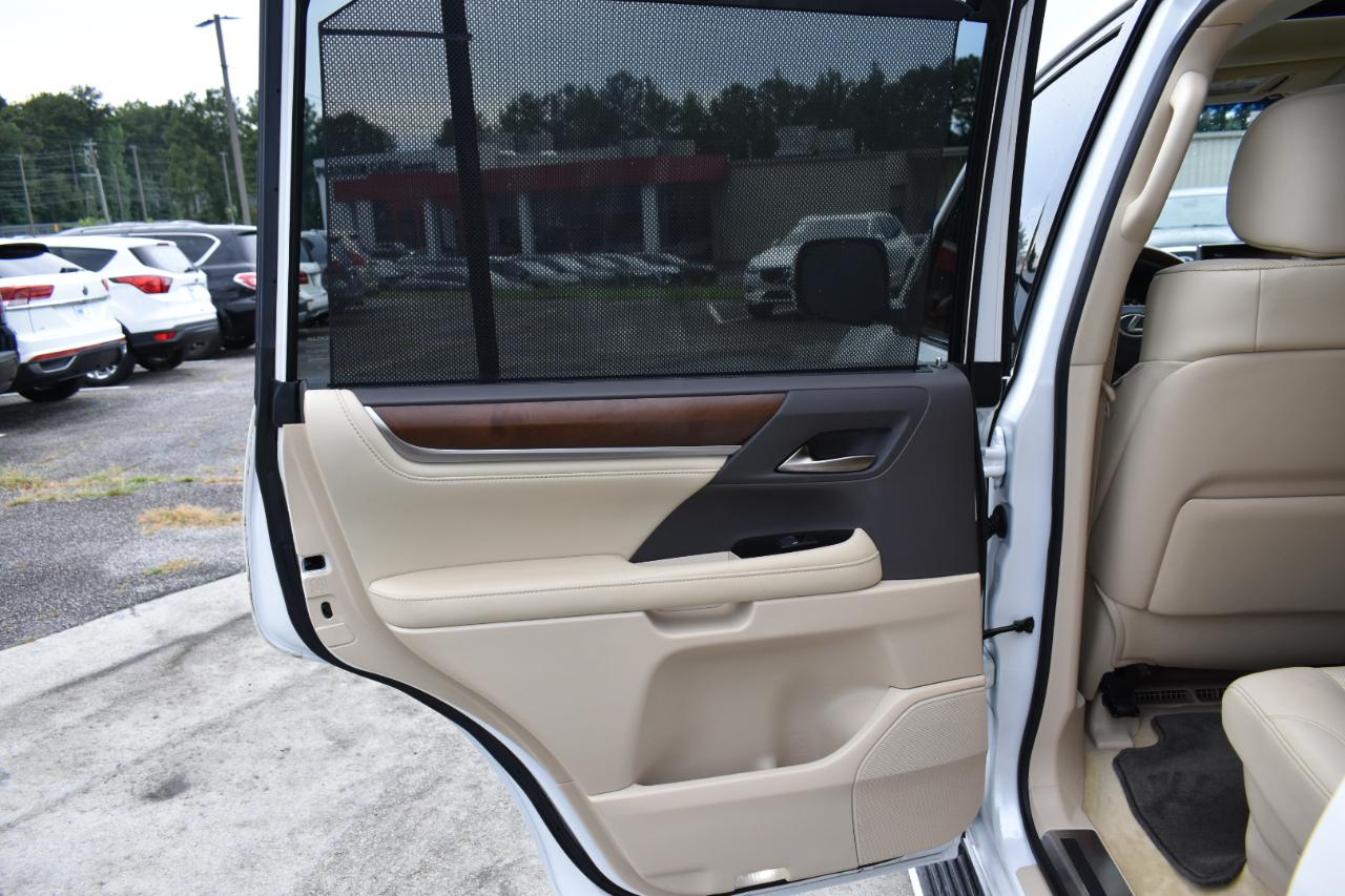 Lexus LX 570 Two-Row 2019