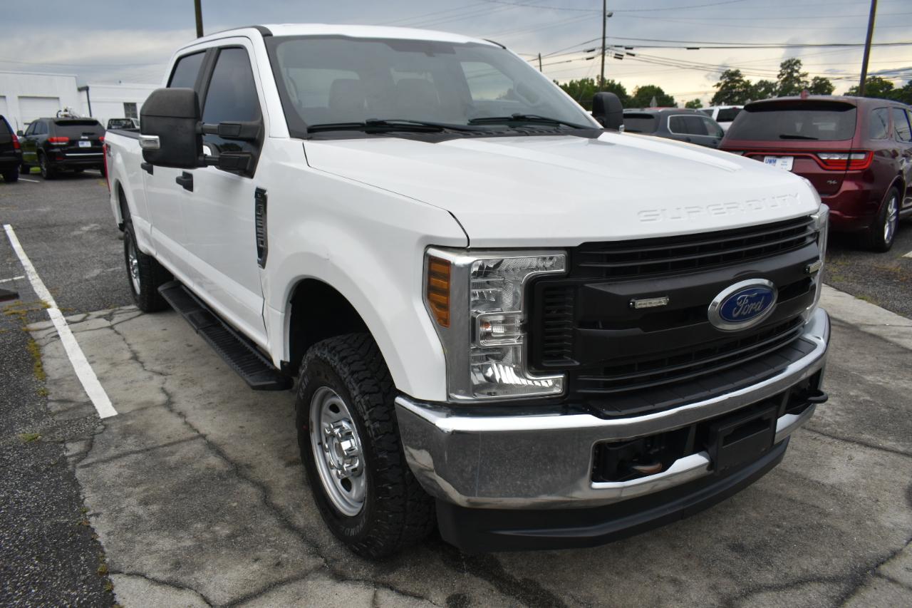 Ford F-250 SD XL Crew Cab 4WD 2019