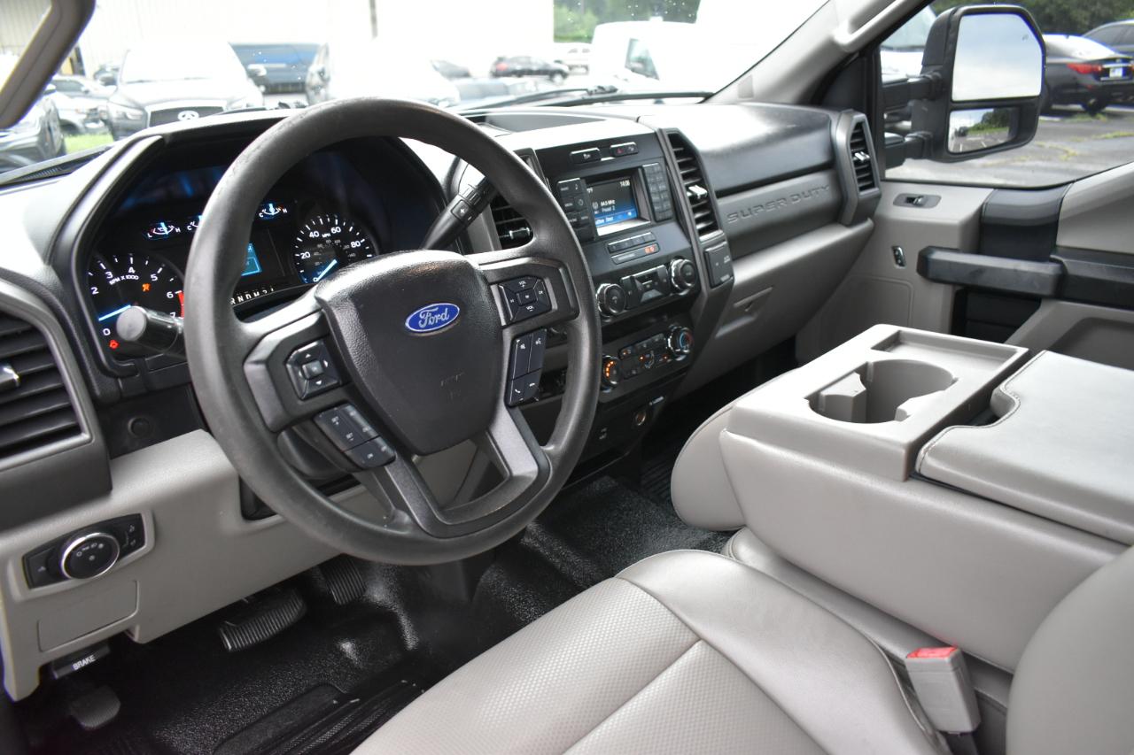 Ford F-250 SD XL Crew Cab 4WD 2019