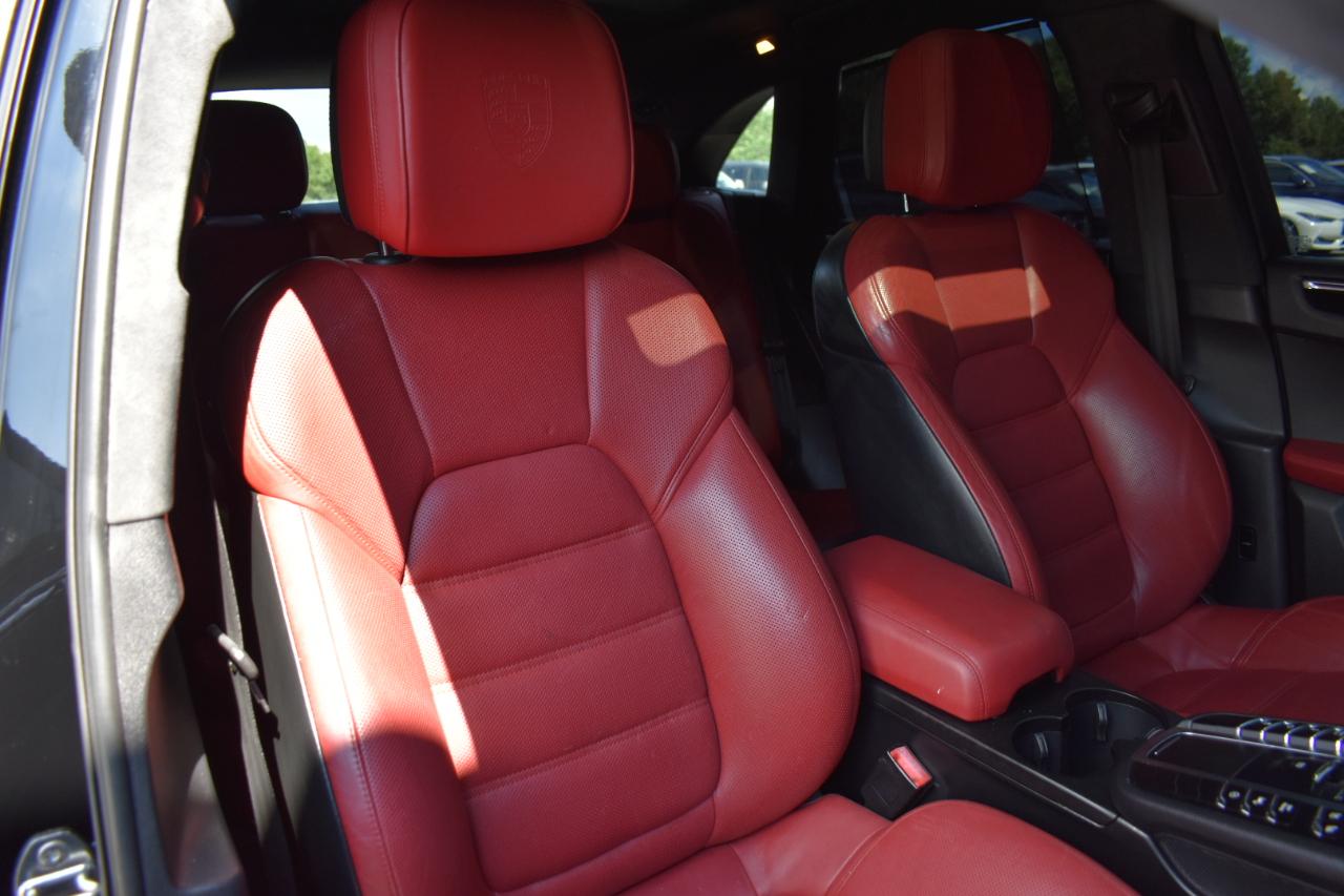 Porsche Macan Turbo 2016