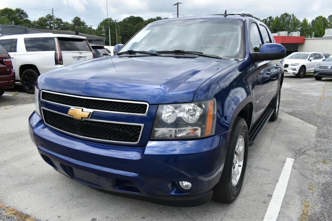Chevrolet Avalanche LS 2WD 2013