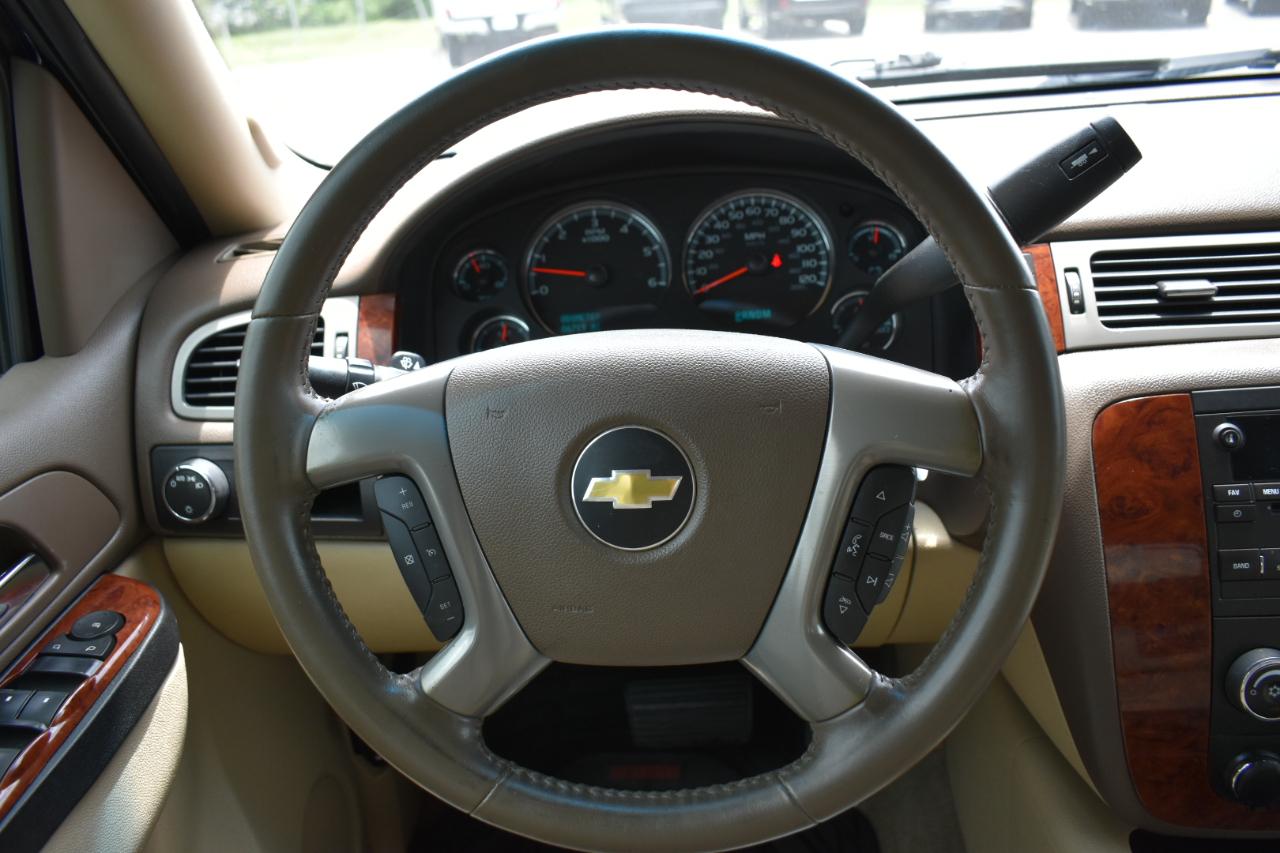 Chevrolet Avalanche LS 2WD 2013