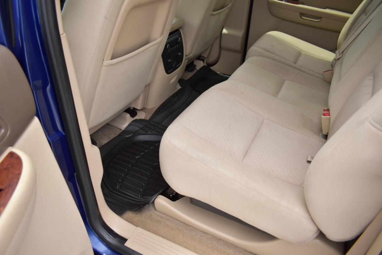 Chevrolet Avalanche LS 2WD 2013