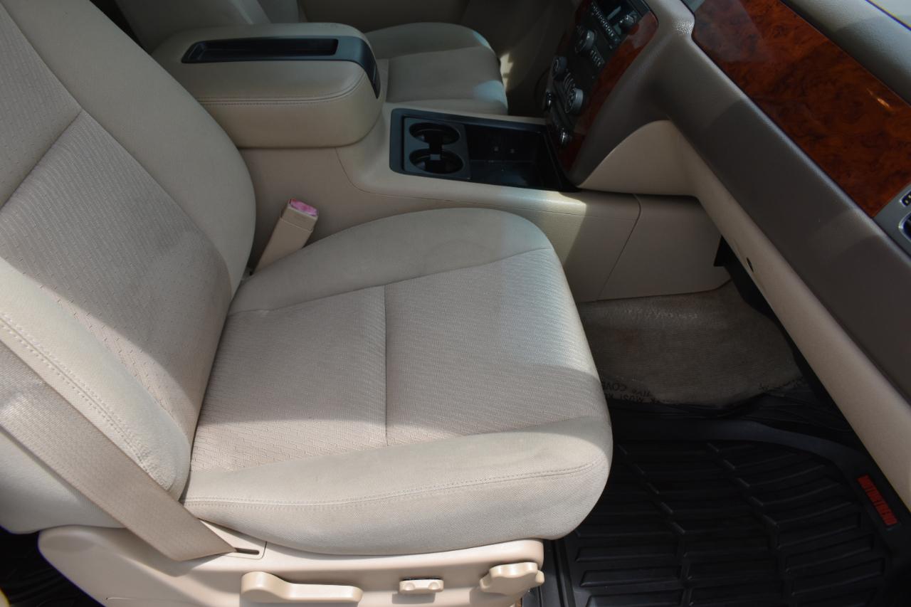 Chevrolet Avalanche LS 2WD 2013