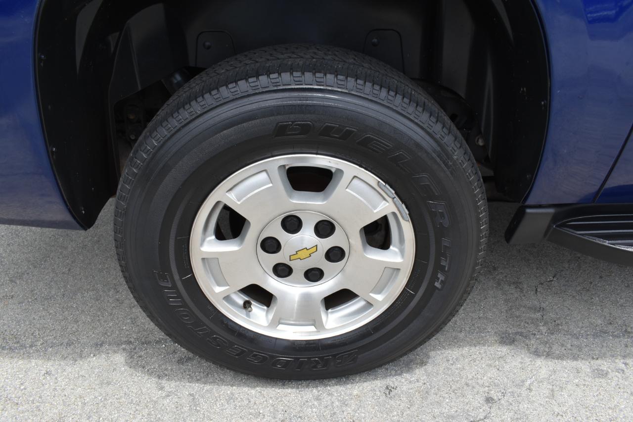 Chevrolet Avalanche LS 2WD 2013