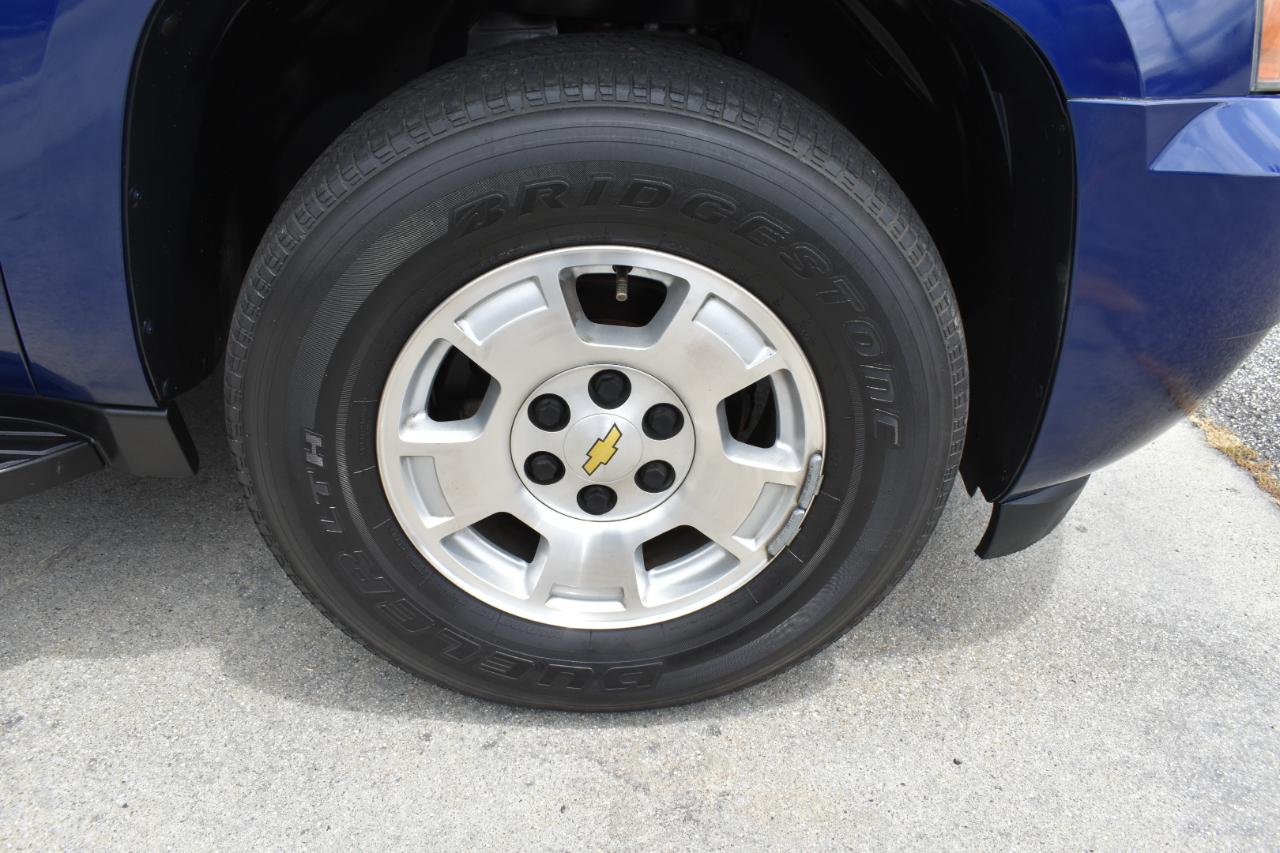 Chevrolet Avalanche LS 2WD 2013