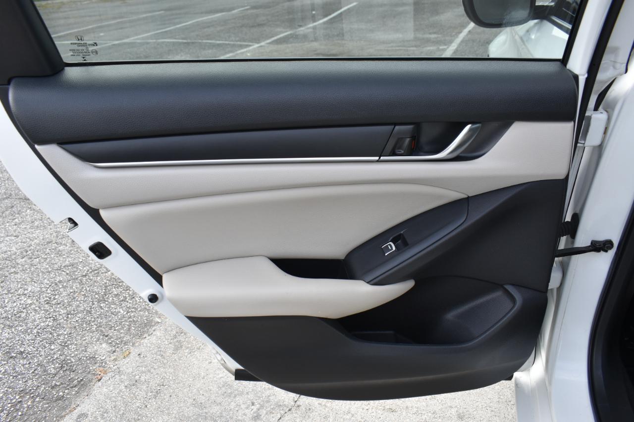 Honda Accord LX CVT 2019