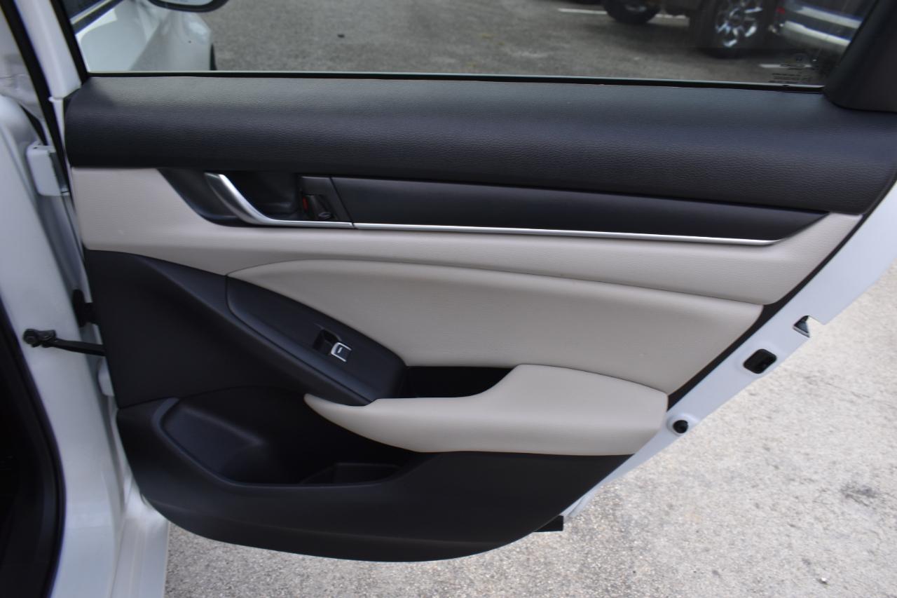 Honda Accord LX CVT 2019
