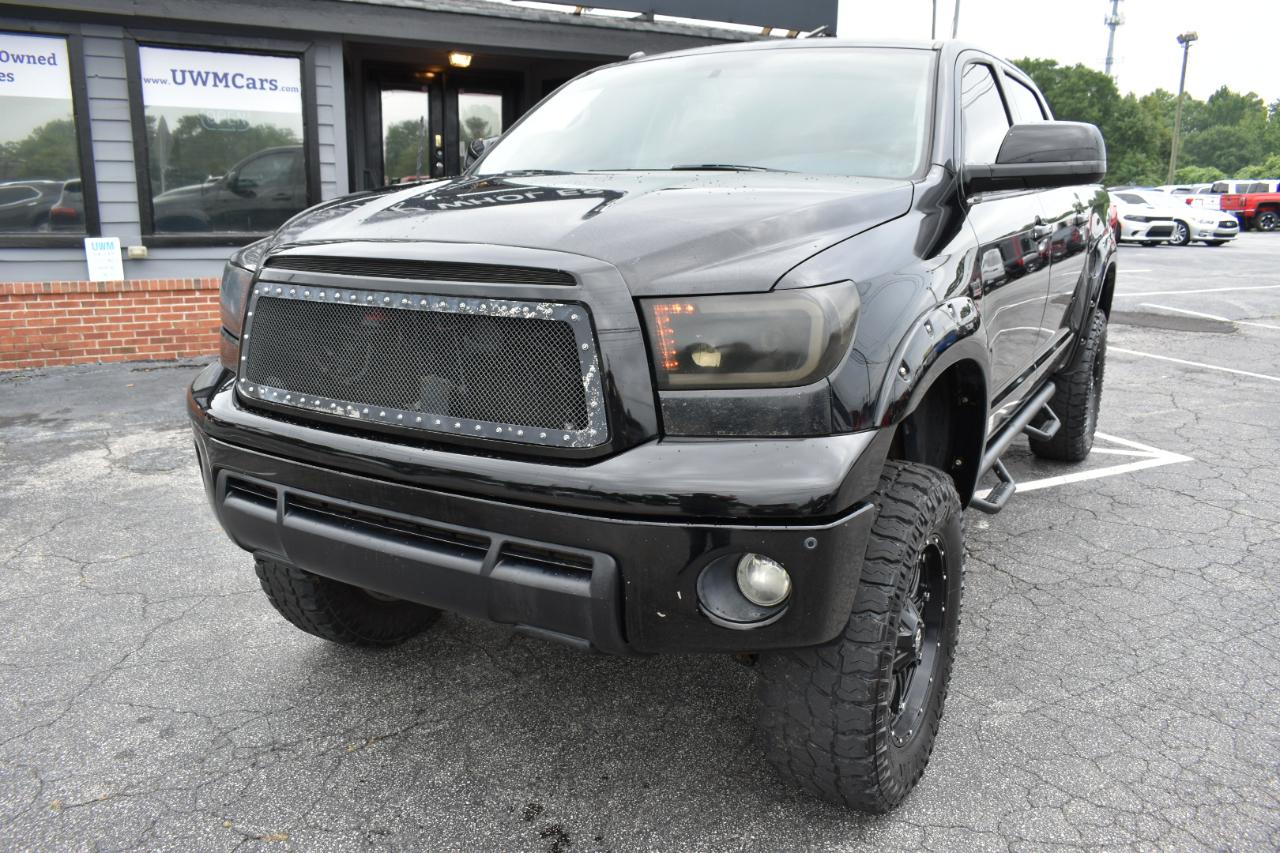 Toyota Tundra Limited 5.7L FFV CrewMax 4WD 2012