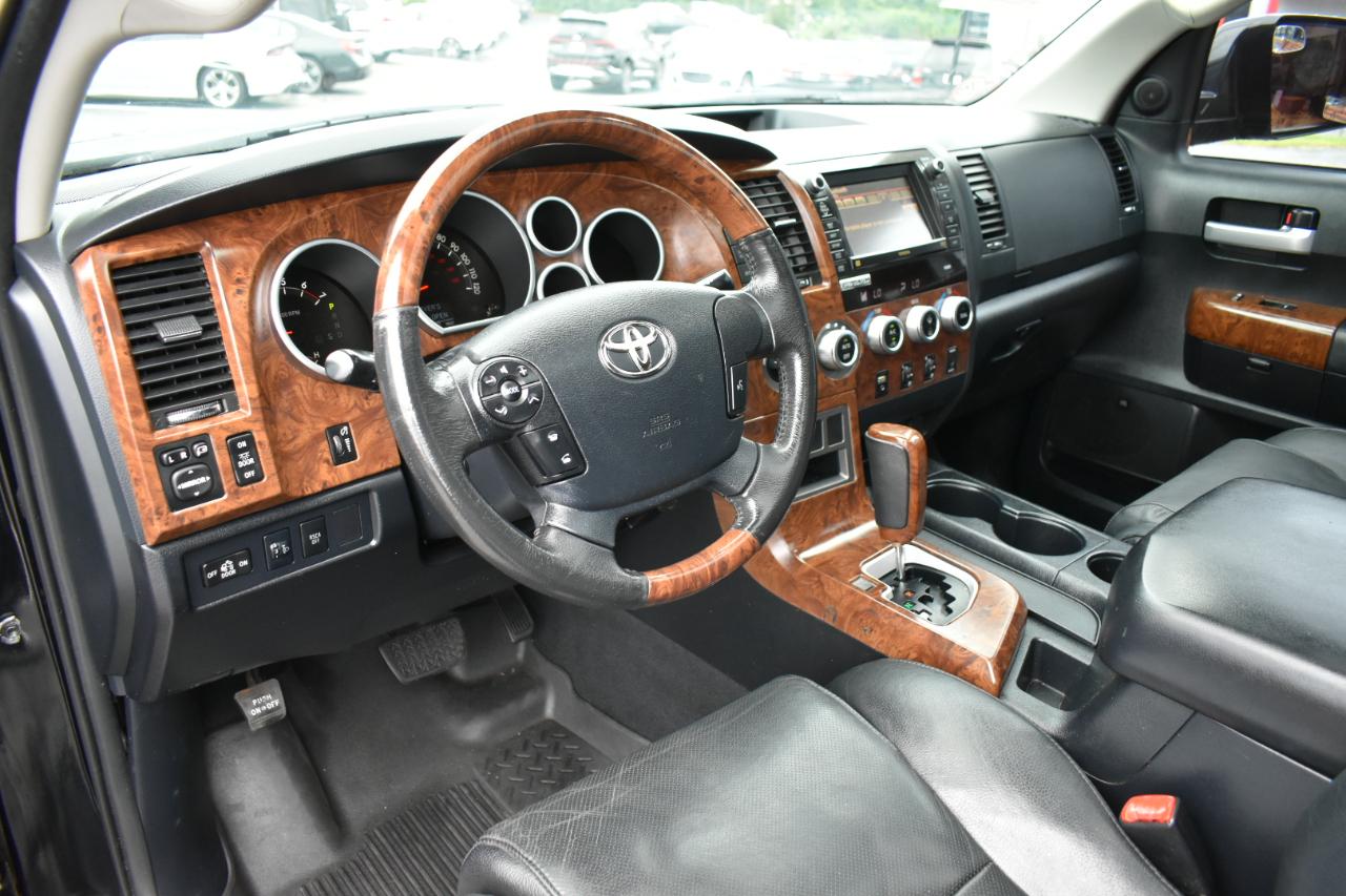 Toyota Tundra Limited 5.7L FFV CrewMax 4WD 2012